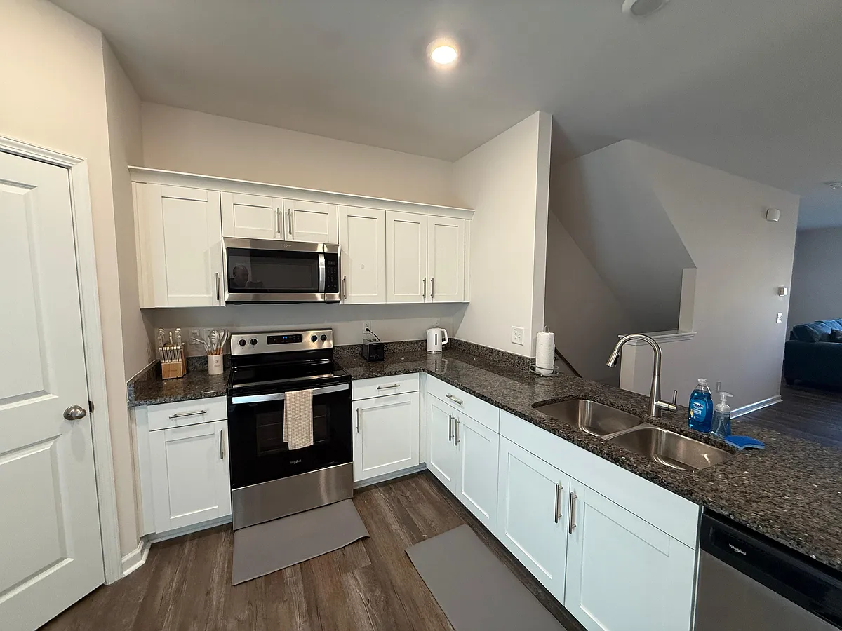 Building Photo - 4141 Trevino Dr
