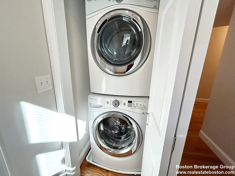 995 Dorchester Ave #2 — Photo 9