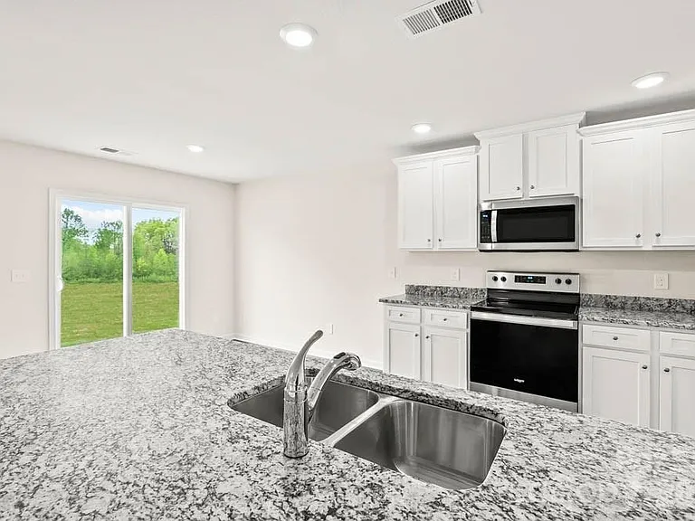 1305 Nia Rd #1 — Photo 3