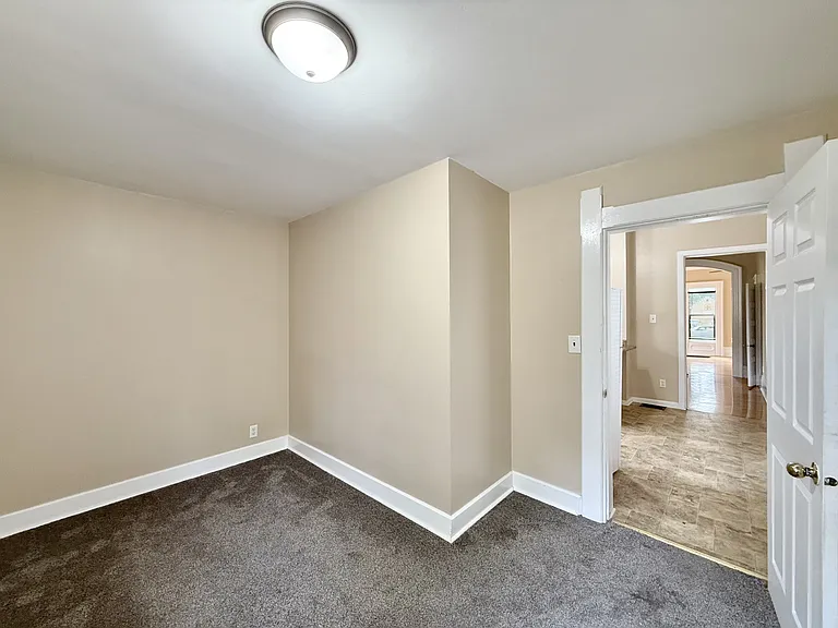 242 W Main St #1 — Photo 8
