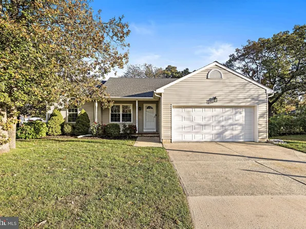 501 Spray Ave, Beachwood, NJ 08722