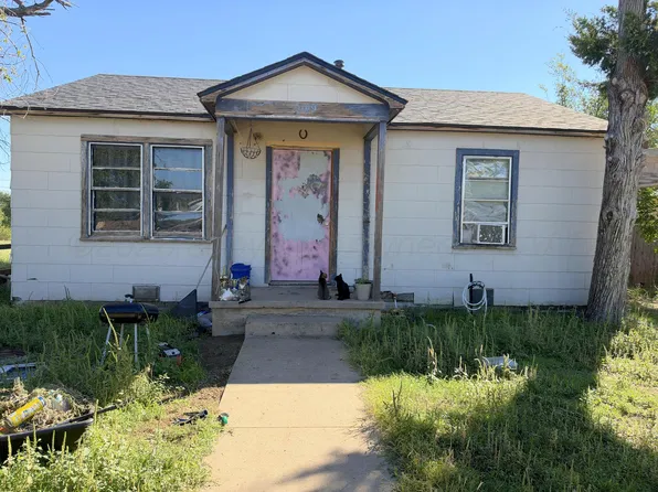1109 S Wilhelm Ave, Stinnett, TX 79083