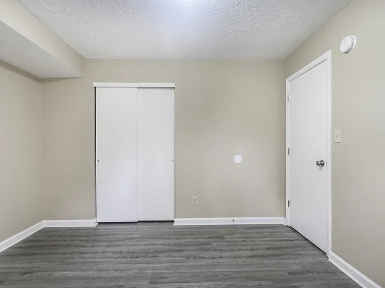 1112 Delray Dr — Photo 21