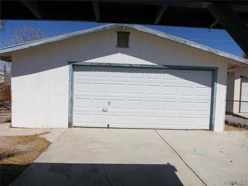 2nd image of 1567 E Terral Ln