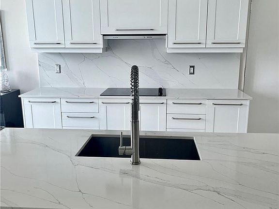 2nd image of 333 Las Olas Way #1806
