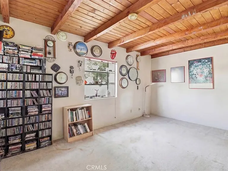 2103 Harriman Ln — Photo 12