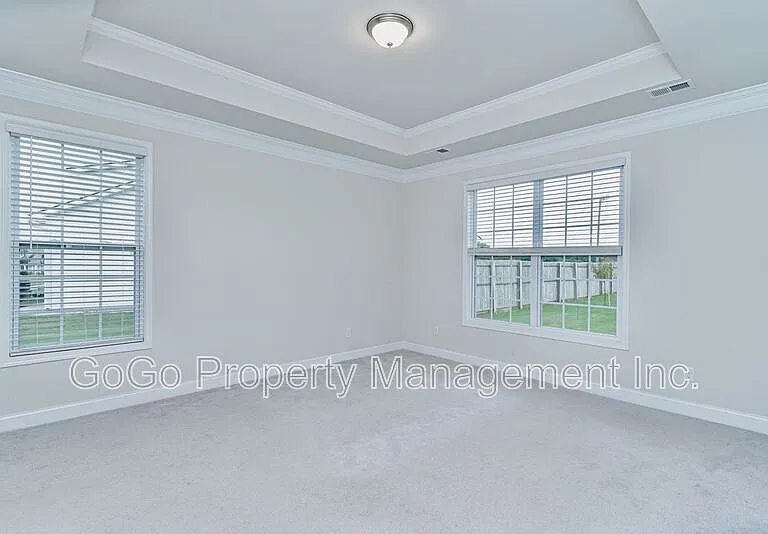 110 Northwild Dr — Photo 16