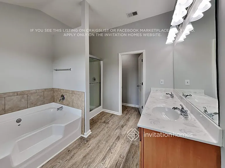 1377 Worcester Trl — Photo 11