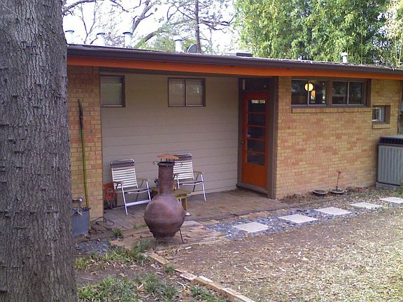 3rd image of 2123 Saint Francis Ave