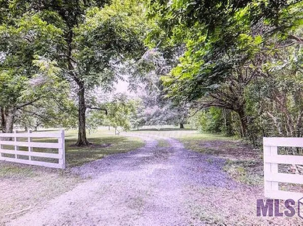 1196 Saltmine Hwy, Breaux Bridge, LA 70517