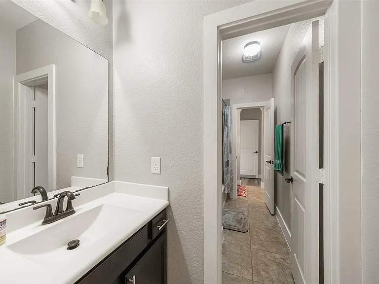 9534 Knox Prairie Ct — Photo 27