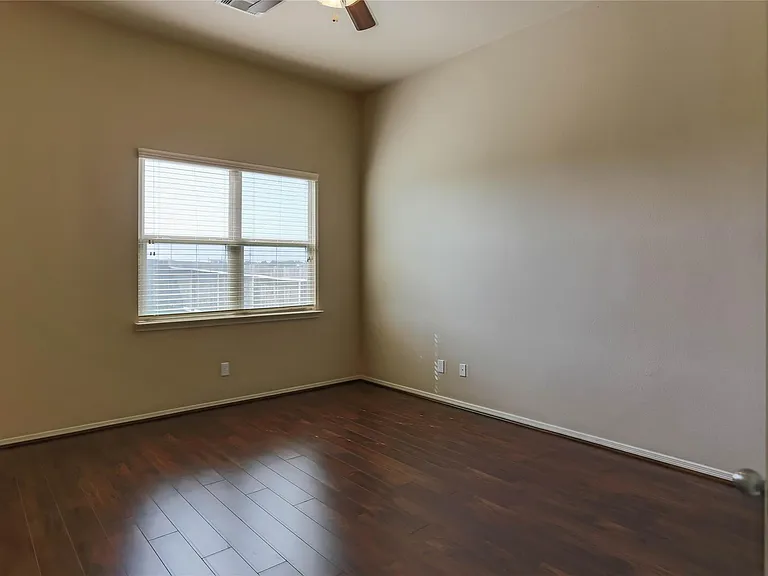 3443 Arrowhead Bay Ln — Photo 12