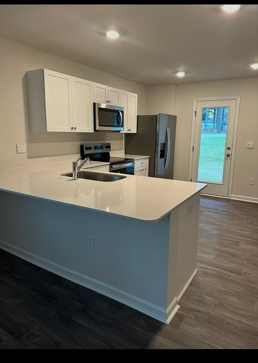 Building Photo - 8529 Beckett Chase Way