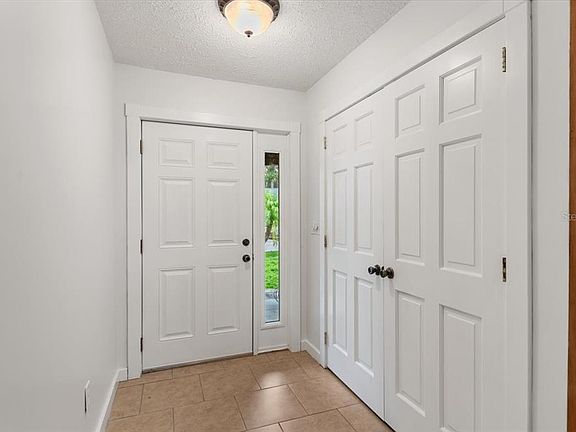 4th image of 1560 INGRAM AVENUE
