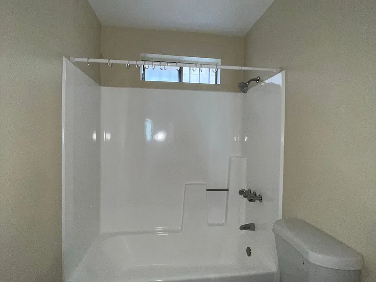 5151 Navarro St #3 — Photo 8