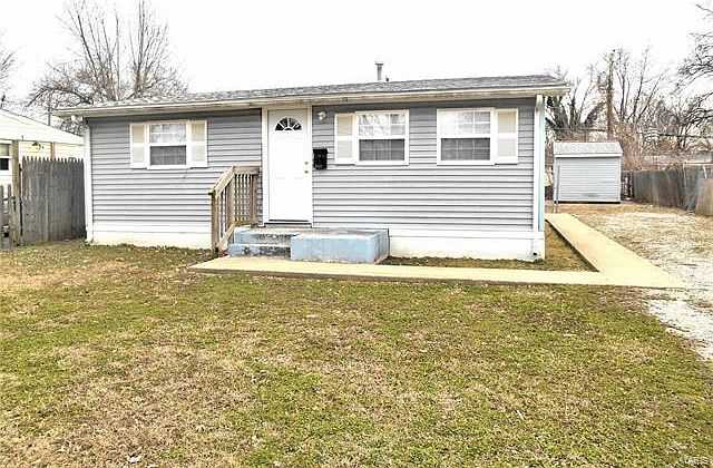 1st image of 2152 Robert Ave