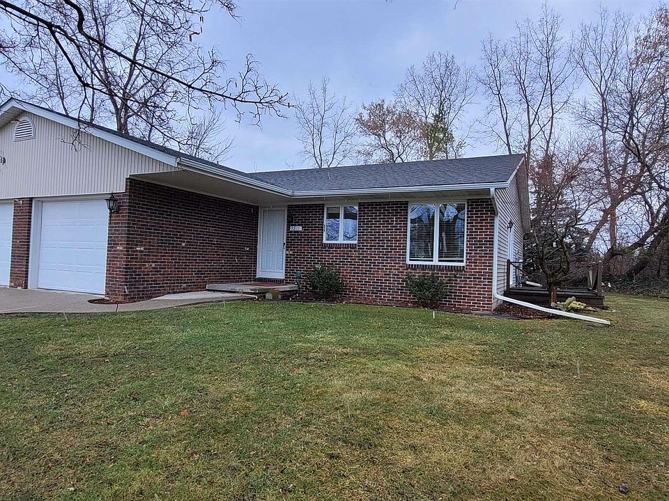 1st image of 3811 Ramblewood Dr