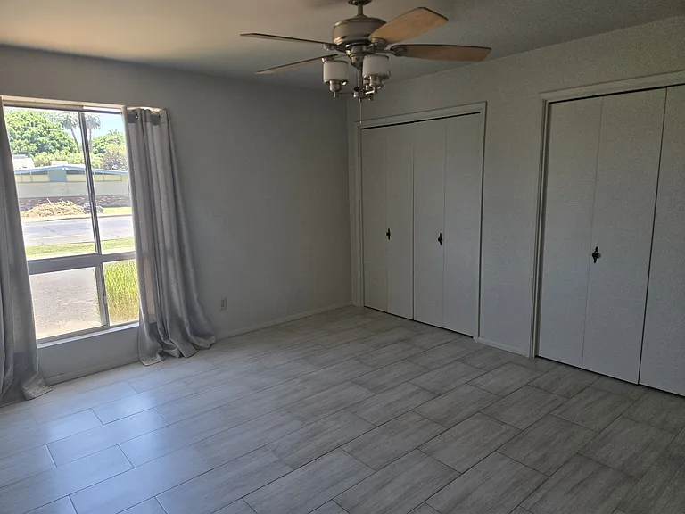 306 W Maryland Ave #5 — Photo 3