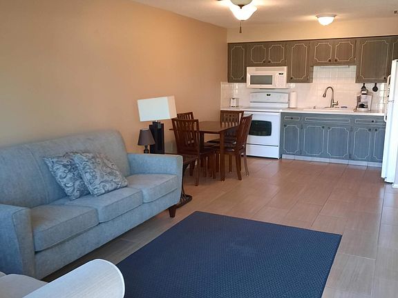 2nd image of 4353 Tahitian Gardens Cir APT G