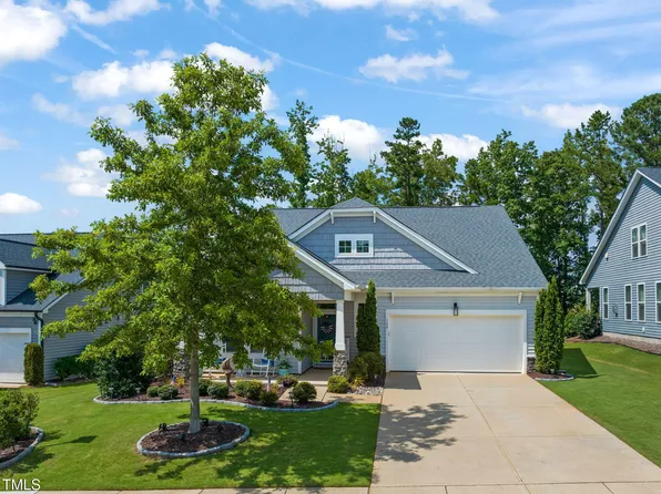 104 Carbone Ln, Clayton, NC 27527