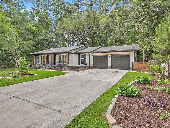 4th image of 105 Bob White Ln