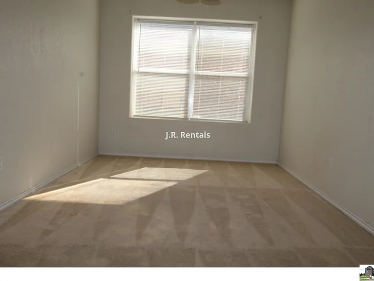 1906 Flagstaff Dr — Photo 94