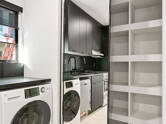 3rd image of 3750 S Canfield Ave #1B