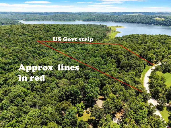 Off Lake Point Blf, Clarkridge, AR 72623