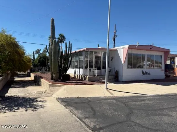 5731 W Flying M St, Tucson, AZ 85713
