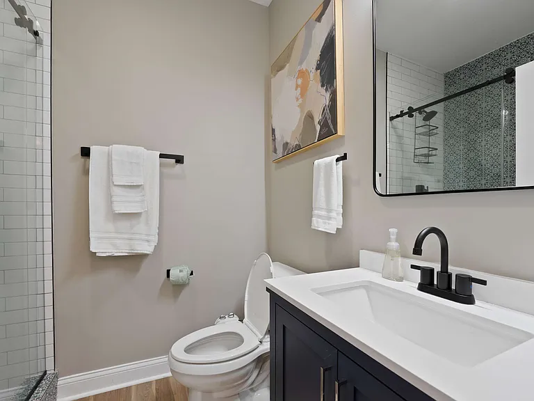 2803 W Warren Blvd #1W — Photo 10