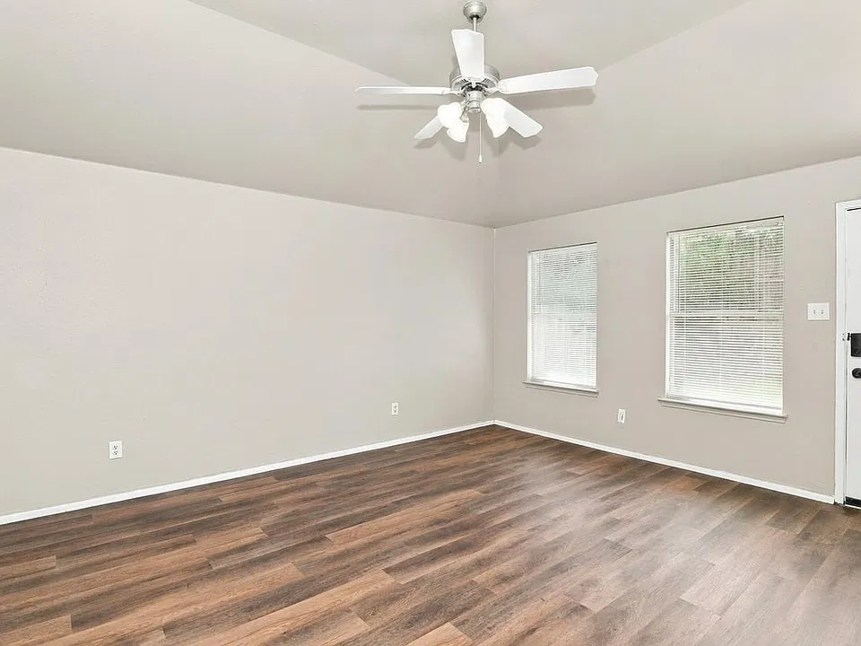 3012 Thicket Bend Ct