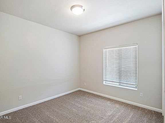 4th image of 532 Twilight Dr
