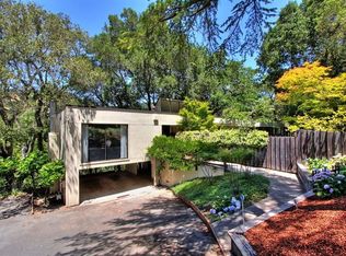 569 Miner Rd, Orinda, CA 94563