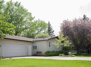 1601 52nd Ave N, Moorhead, MN 56560