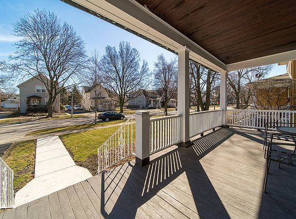 4th image of 813 Belleforte Ave #2
