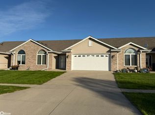 630 Fairway Cir, Garner, IA 50438