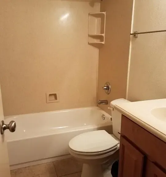 106 Fairway Dr #1 — Photo 11