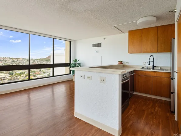 300 Wai Nani Way #Ii2411, Honolulu, HI 96815