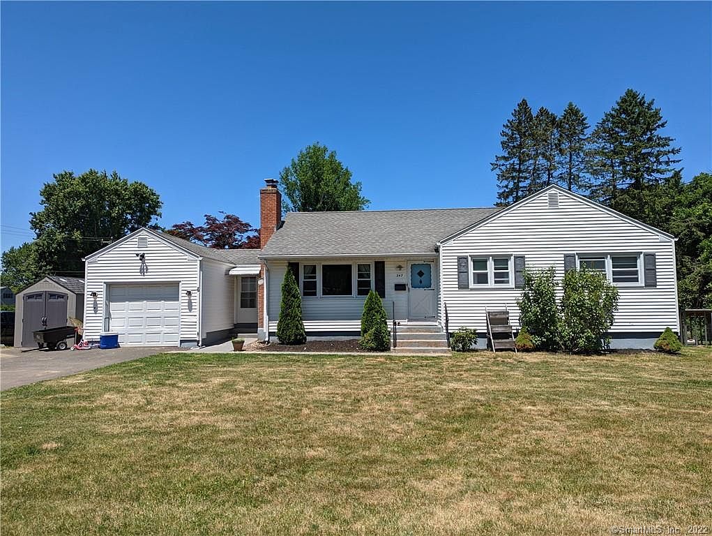 247 Hackmatack St, Manchester, CT 06040 Zillow