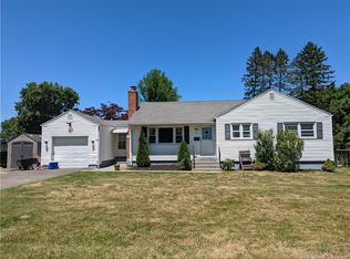 247 Hackmatack St, Manchester, CT 06040