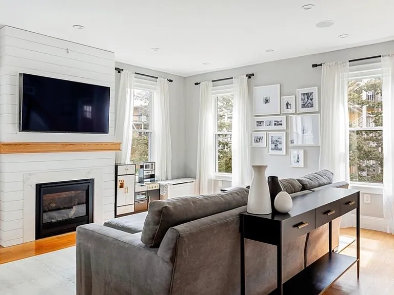 4 Dolans Ct #4 — Photo 15