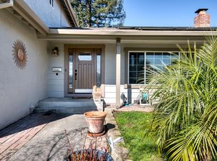 840 Sprucewood Ct, Petaluma, CA