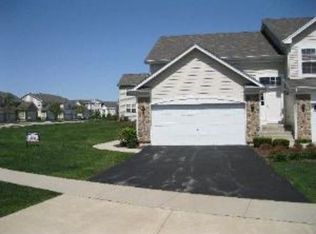 1718 Fieldstone Ct, Shorewood, IL 60404