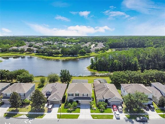 2nd image of 10656 Cypress Trail Dr