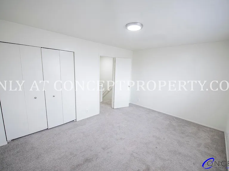 1499 W 2320 S — Photo 31