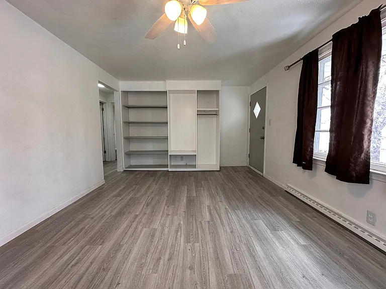 335 14th Ave — Photo 7