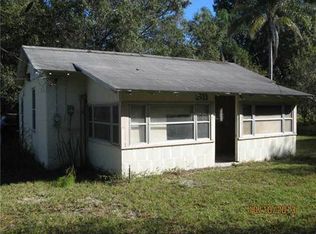 2911 E Bates Ave, Eustis, FL 32726
