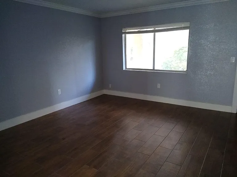 120 Blue Pointe Way #110 — Photo 4