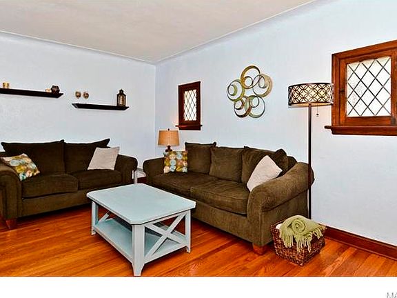 2nd image of 6036 Fyler Ave