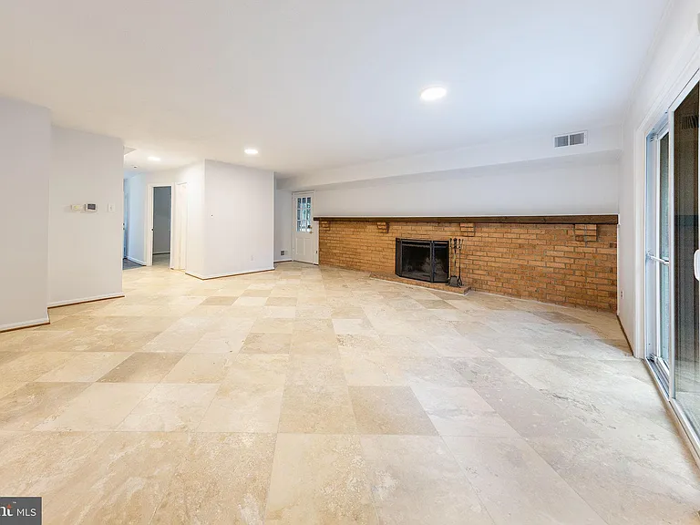 615 Smallwood Rd — Photo 18